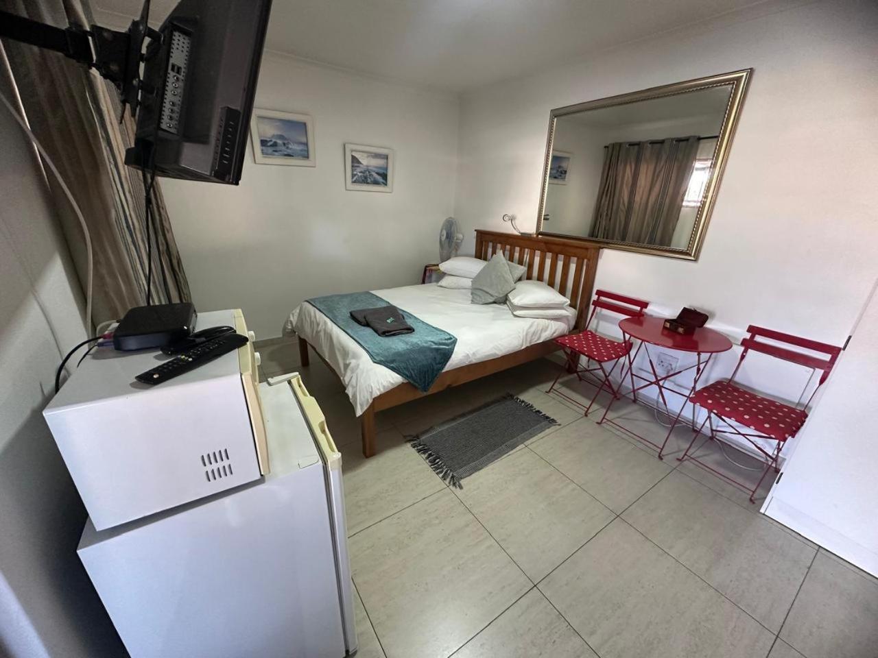 مبيت وإفطار براكينفيل De Helling Self Catering المظهر الخارجي الصورة