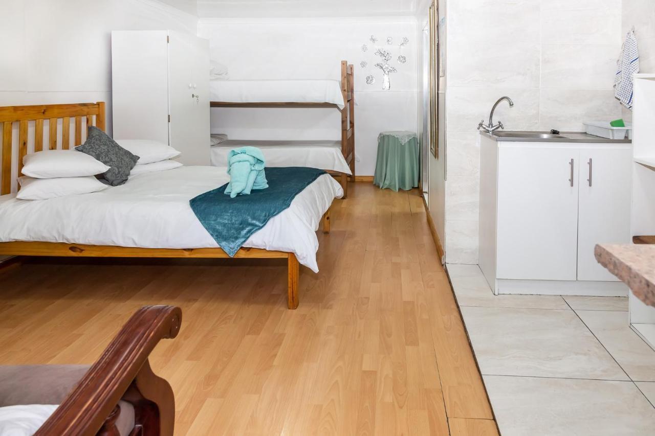 مبيت وإفطار براكينفيل De Helling Self Catering المظهر الخارجي الصورة